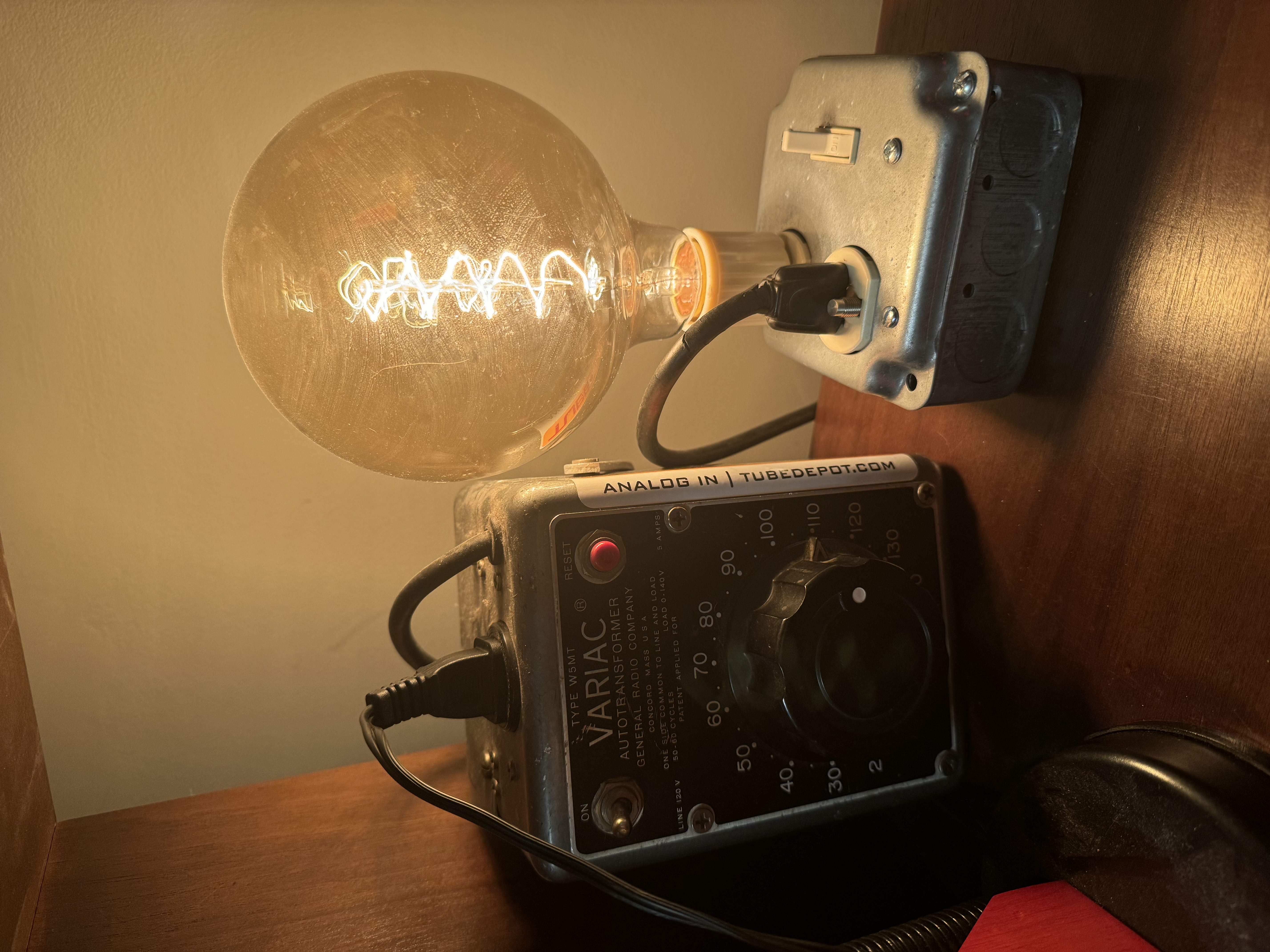 Custom tube amp with unique tolex finish